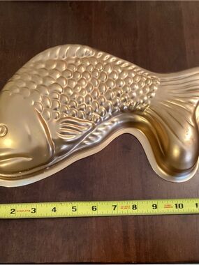 Vintage Copper finish Fish Mold